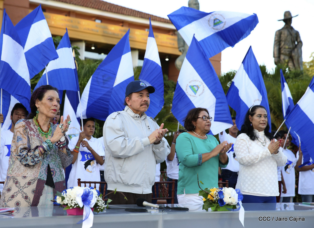 COMANDANTE1